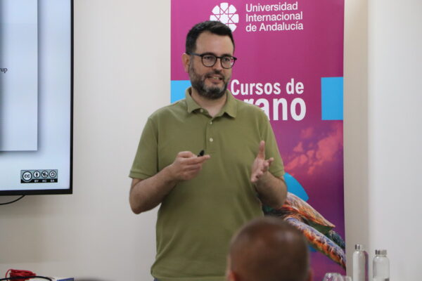 cursos-de-verano-26---sede-tecnolgica_55369407392_o