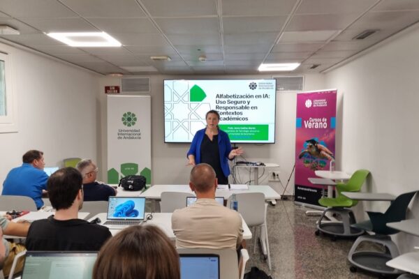 cursos-de-verano-26---sede-tecnolgica_55372135860_o